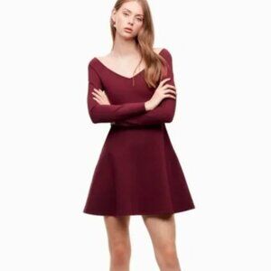 Aritzia Sunday Best Sparrow Ponte V-Neck Dress Magenta Sz XXS
